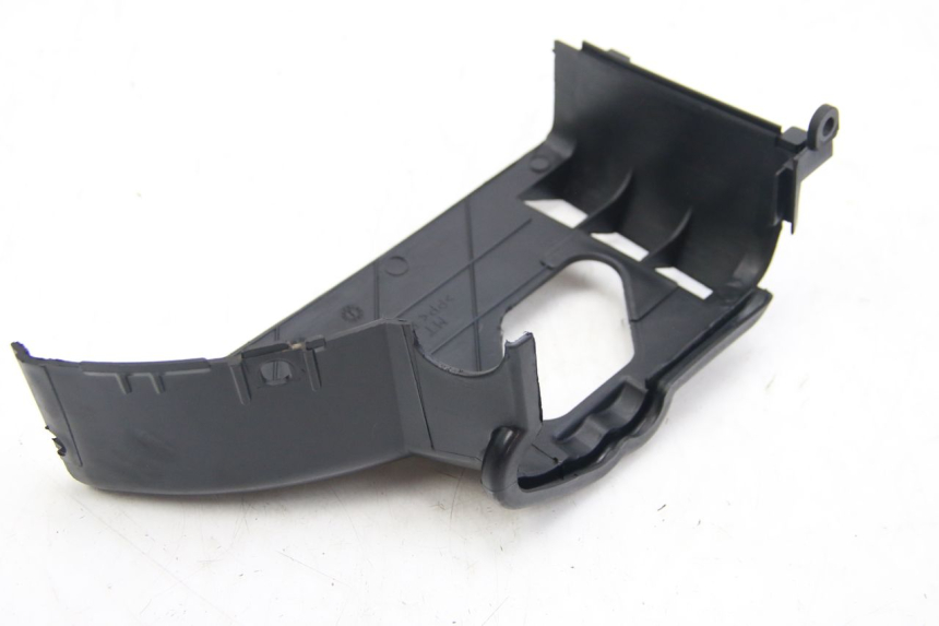 photo de COPERCHIO CILINDRO PEUGEOT KISBEE 4T 50 (2018 - 2022) - Primo piano tecnico