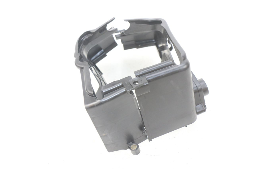 photo de COPERCHIO CILINDRO VENESI LOWIGI RETRO JJ50QT-3 50 (2020 - 2022) - Primo piano tecnico