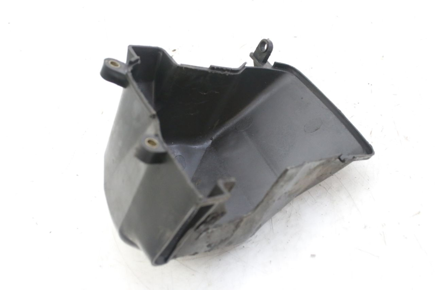 photo de COPERCHIO CILINDRO PEUGEOT LUDIX 50 (2008 - 2017) - Primo piano tecnico