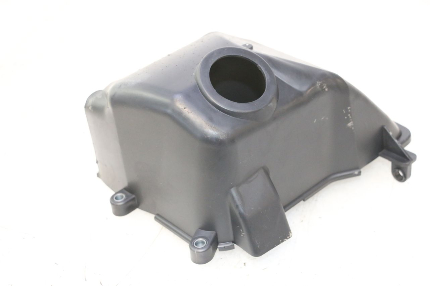 photo de COPERCHIO CILINDRO PEUGEOT LUDIX ONE 50 (2004 - 2013) - Primo piano tecnico