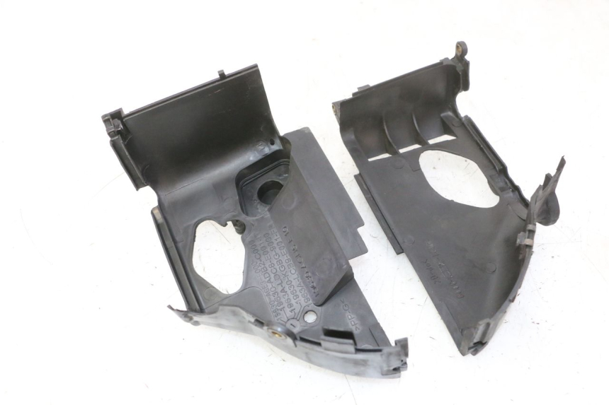 photo de COPERCHIO CILINDRO KYMCO LIKE 4T 50 (2019 - 2025) - Vista d'insieme del prodotto