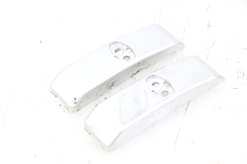 photo de COPERCHIO CILINDRO MOTO GUZZI NORGE 8V GT 1200 (2011 - 2016) - Vista principale