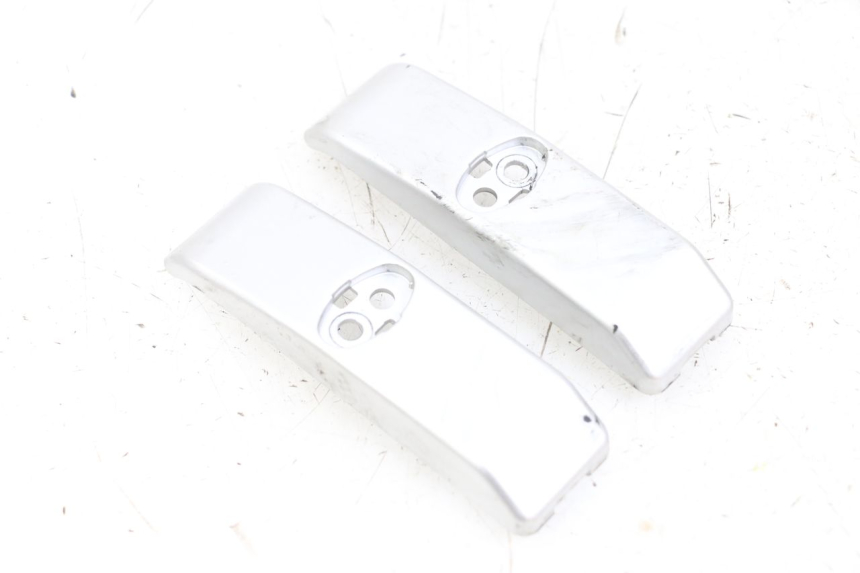 photo de COPERCHIO CILINDRO MOTO GUZZI NORGE 8V GT 1200 (2011 - 2016) - Zoom sullo stato d'uso