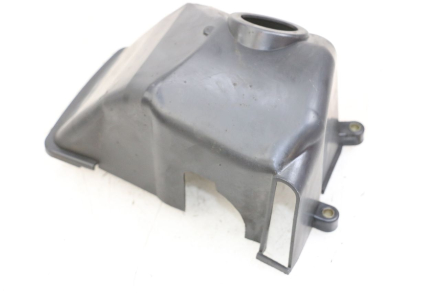 photo de COPERCHIO CILINDRO PEUGEOT LUDIX 50 (2008 - 2017) - Primo piano tecnico