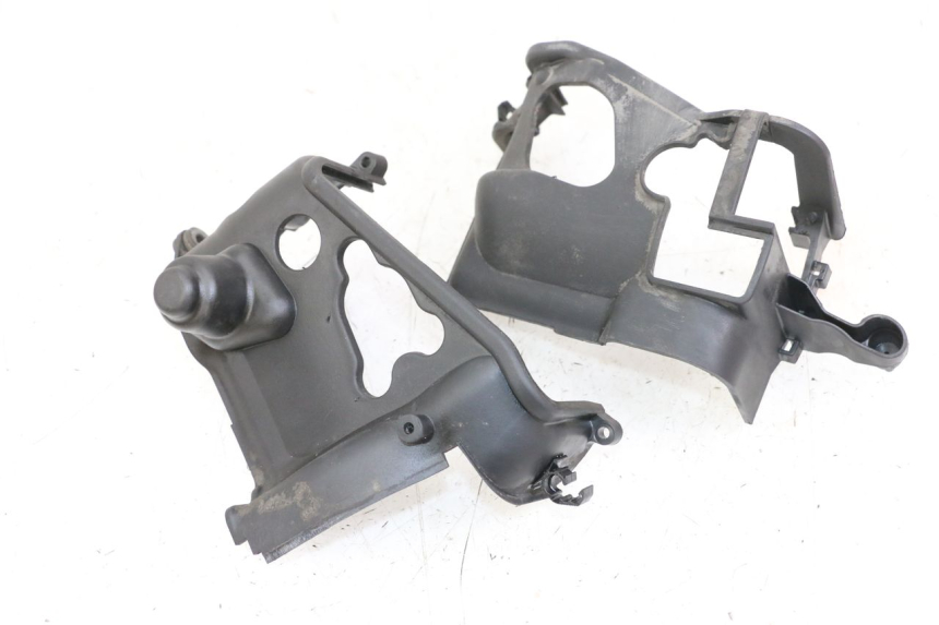 photo de COPERCHIO CILINDRO PIAGGIO LIBERTY IGET 4T 50 (2021 - 2025) - Stato della superficie e materiale