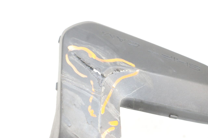 photo de COPERCHIO CILINDRO BMW R GS 1250 (2021 - 2024) - Dettagli dei punti di fissaggio