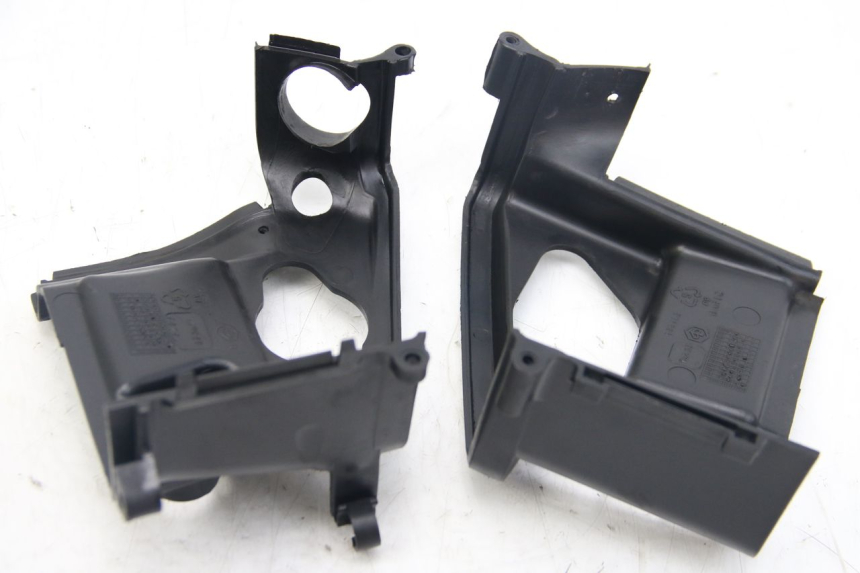 photo de COPERCHIO CILINDRO APRILIA SCARABEO 4T 50 (2009 - 2017) - Stato della superficie e materiale