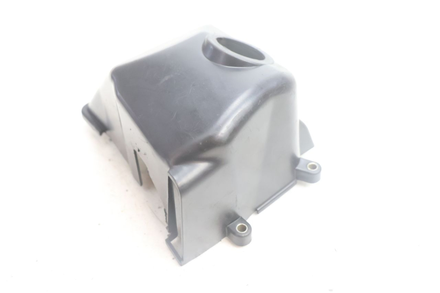 photo de COPERCHIO CILINDRO PEUGEOT STREETZONE NAKED 2T 50 (2014 - 2018) - Primo piano tecnico