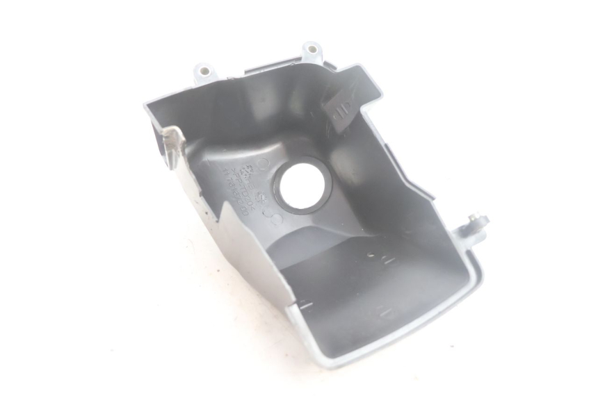 photo de COPERCHIO CILINDRO PEUGEOT STREETZONE NAKED 2T 50 (2014 - 2018) - Dettagli dei punti di fissaggio