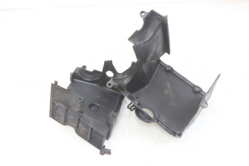 photo de COPERCHIO CILINDRO SYM SYMPHONY 125 (2009 - 2015) - Dettaglio del componente