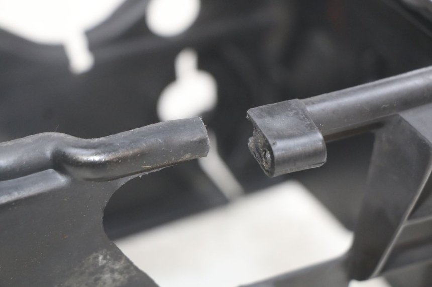 photo de COPERCHIO CILINDRO SYM SYMPHONY 125 (2009 - 2015) - Ricambio usato controllato