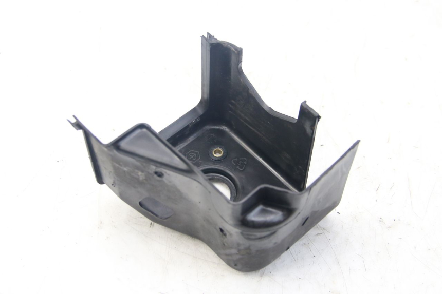 photo de COPERCHIO CILINDRO PIAGGIO VESPA S 2T 50 (2007 - 2014) - Dettagli dei punti di fissaggio