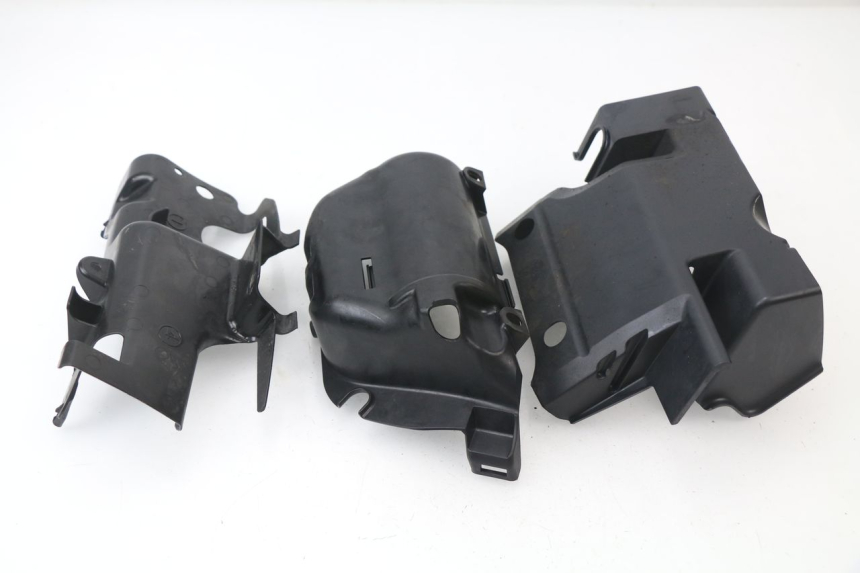 photo de COPERCHIO CILINDRO HONDA VFR F 1200 (2010 - 2015) - Vista principale