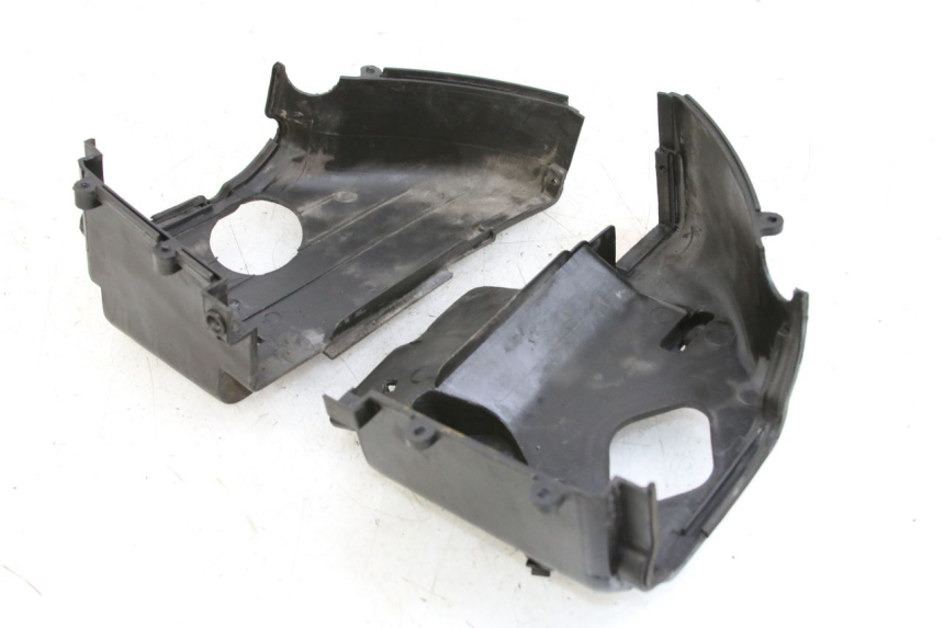 photo de COPERCHIO CILINDRO PEUGEOT VIVACITY 125 (2010 - 2017) - Dettaglio del componente