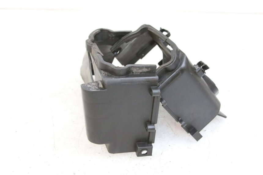 photo de COPERCHIO CILINDRO PEUGEOT VIVACITY 125 (2010 - 2017) - Altra angolazione