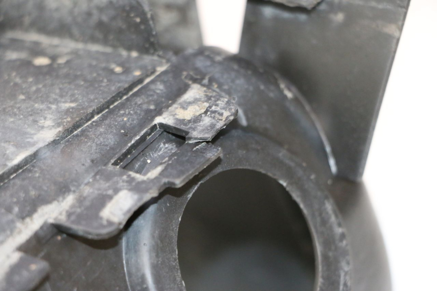 photo de COPERCHIO CILINDRO PEUGEOT VIVACITY 50 (1998 - 2003) - Zoom sullo stato d'uso