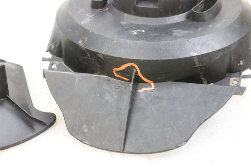 photo de PROTEZIONE FORCELLA MBK BOOSTER SPIRIT 50 (2004 - 2017) - Dettaglio del componente