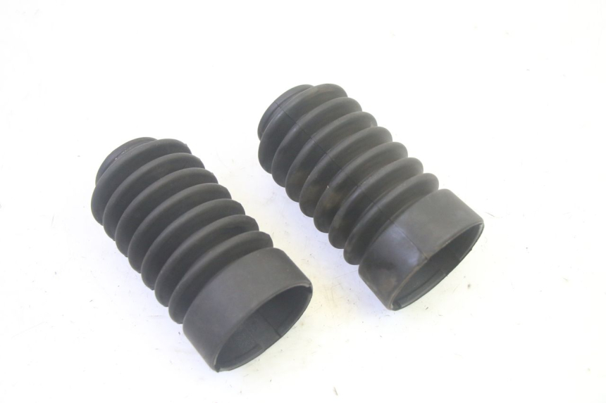 photo de PROTEZIONE FORCELLA SYM CROX 4T 50 (2016 - 2023) - Zoom sullo stato d'uso