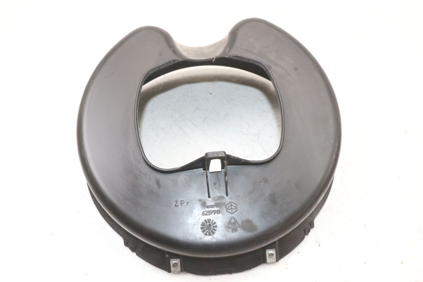 photo de COPERCHIO FORCELLA PIAGGIO FLY 4T 50 (2004 - 2010) - Altra angolazione