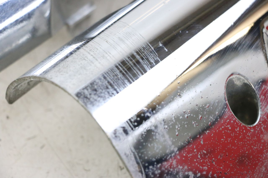 photo de CARENA FORCELLA  PEUGEOT GEOPOLIS RS 125 (2007 - 2009) - Dettagli dei punti di fissaggio