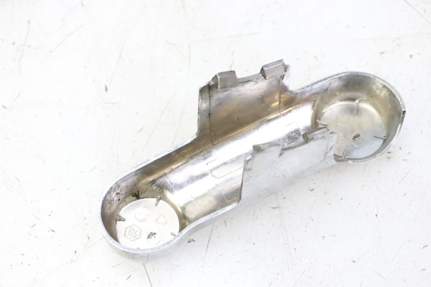 photo de CARENA FORCELLA  PIAGGIO LXV 4T 50 (2009 - 2013) - Altra angolazione