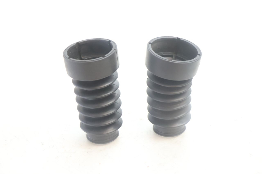 photo de CARENA FORCELLA  SYM MIO 50 (2005 - 2010) - Altra angolazione