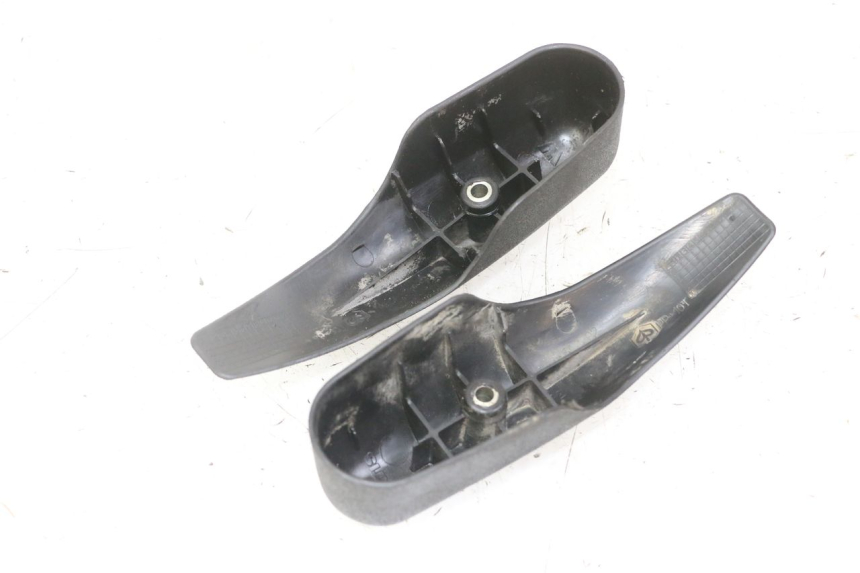 photo de COPRIFORCELLA PIAGGIO MP3 LT 300 (2010 - 2016) - Dettaglio del componente
