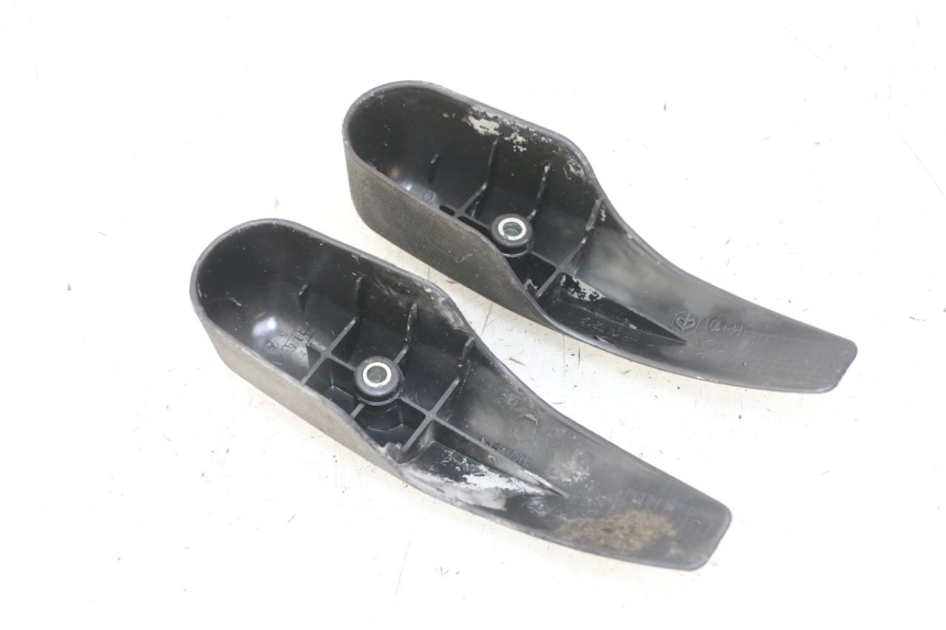 photo de PROTEZIONE FORCELLA PIAGGIO MP3 LT 400 (2007 - 2012) - Dettaglio del componente