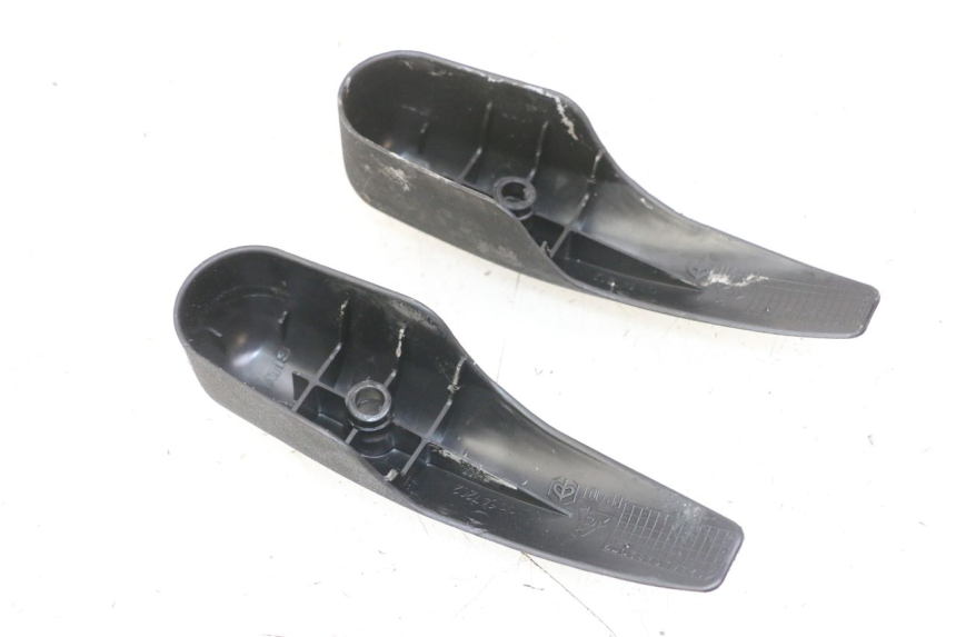 photo de CARENA FORCELLA  PIAGGIO MP3 500 (2011 - 2015) - Dettaglio del componente