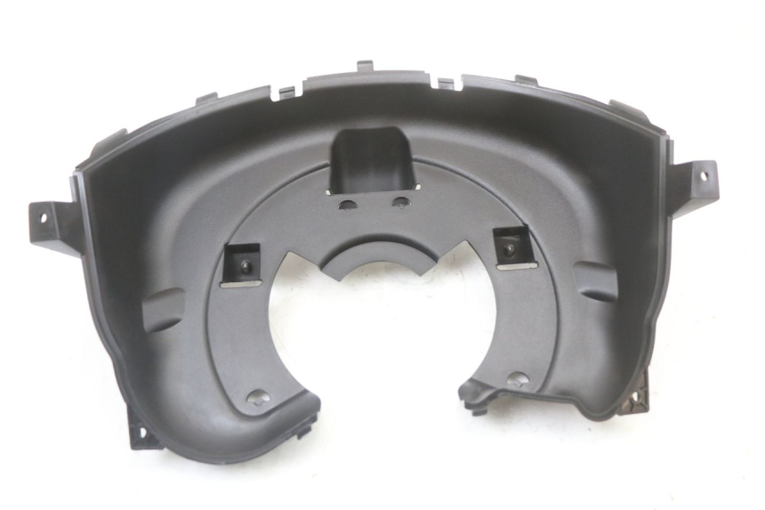 photo de CARENA FORCELLA  PEUGEOT DJANGO 125 (2014 - 2017) - Zoom sullo stato d'uso