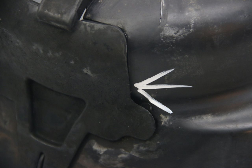 photo de PROTEZIONE FORCELLA MBK SKYLINER 125 (1998 - 2001) - Dettagli dei punti di fissaggio