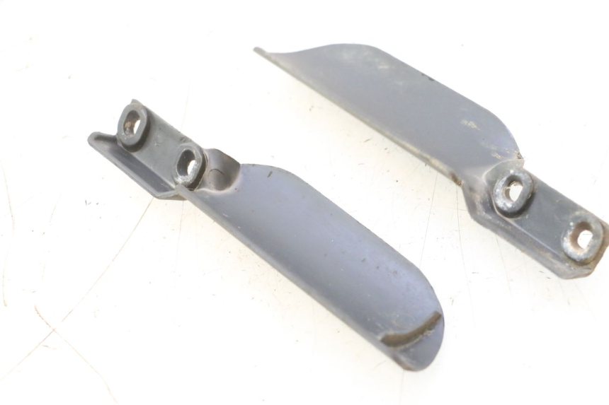 photo de Copri forcella PIAGGIO TYPHOON 50 (2000 - 2009) - Dettaglio del componente