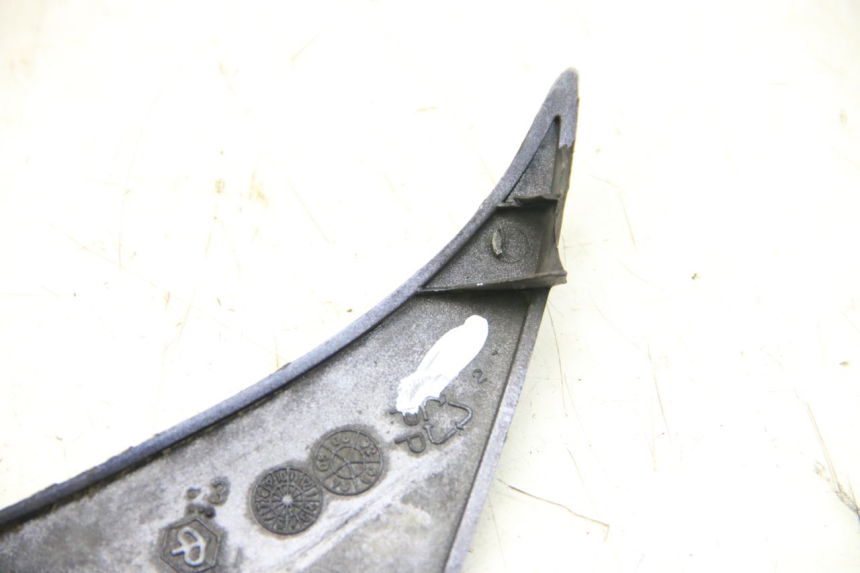 photo de PROTEZIONE FORCELLA PIAGGIO VESPA GRANTURISMO 125 (2003 - 2007) - Dettaglio del componente