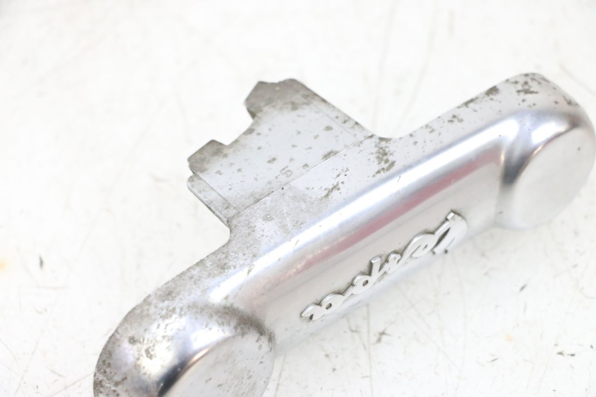 photo de CARENA FORCELLA  PIAGGIO VESPA GTS SUPER IE 125 (2009 - 2016) - Zoom sullo stato d'uso