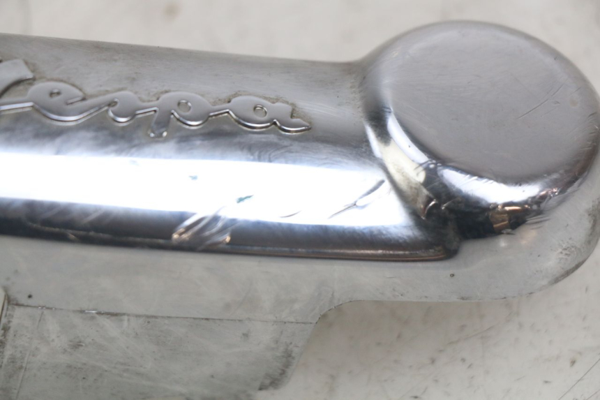 photo de PROTEZIONE FORCELLA PIAGGIO VESPA S 2T 50 (2007 - 2014) - Altra angolazione