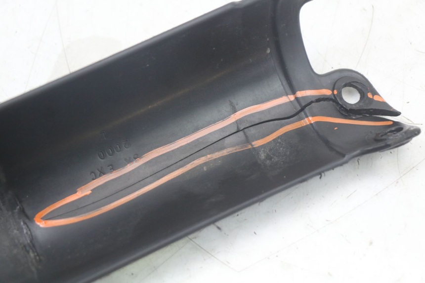 photo de PROTEZIONE FORCELLA FANTIC XM PERFORMANCE 2T 50 (2021 - 2022) - Caratteristiche distintive