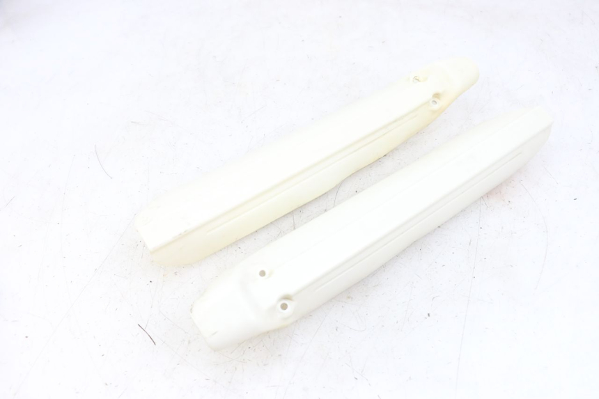 photo de CARENA FORCELLA  HYOSUNG XRX 125 (2000 - 2008) - Dettagli dei punti di fissaggio