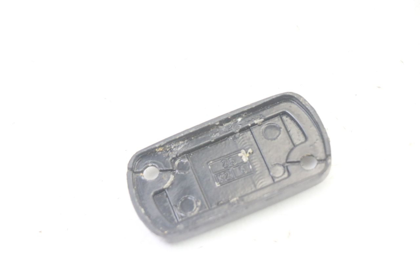 photo de POMPA FRENO COPERCHIO PEUGEOT ELYSTAR 50 (2002 - 2014) - Zoom sullo stato d'uso