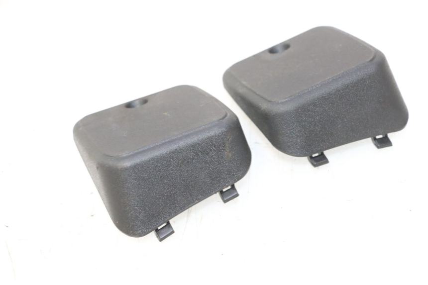 photo de Tappo serbatoio freno PIAGGIO MP3 LT 300 (2010 - 2016) - Zoom sullo stato d'uso