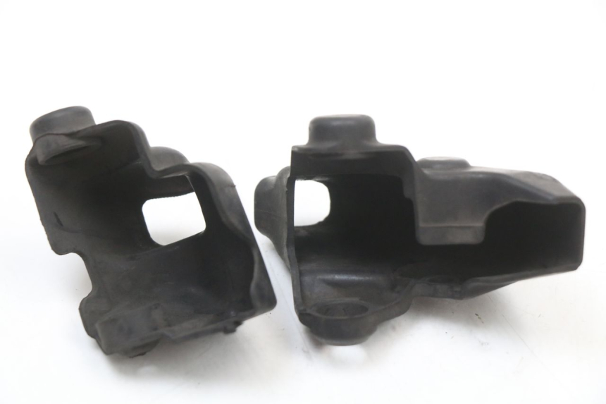 photo de POMPA FRENO COPERCHIO MBK MW TRYPTIK 125 (2014 - 2016) - Primo piano tecnico