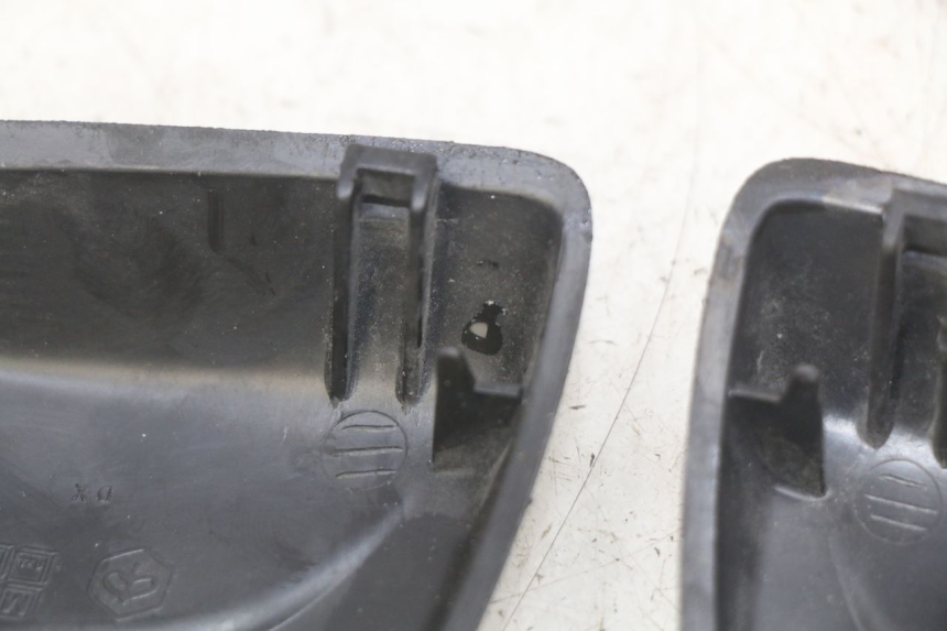 photo de COPERCHIO SERBATOIO PRINCIPALE PIAGGIO XEVO - X EVO 125 (2007 - 2017) - Dettaglio del componente