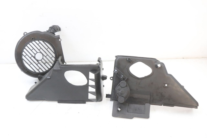 photo de PROTEZIONE MOTORE JONWAY AZTRAL 125 (2008 - 2017) - Dettagli dei punti di fissaggio