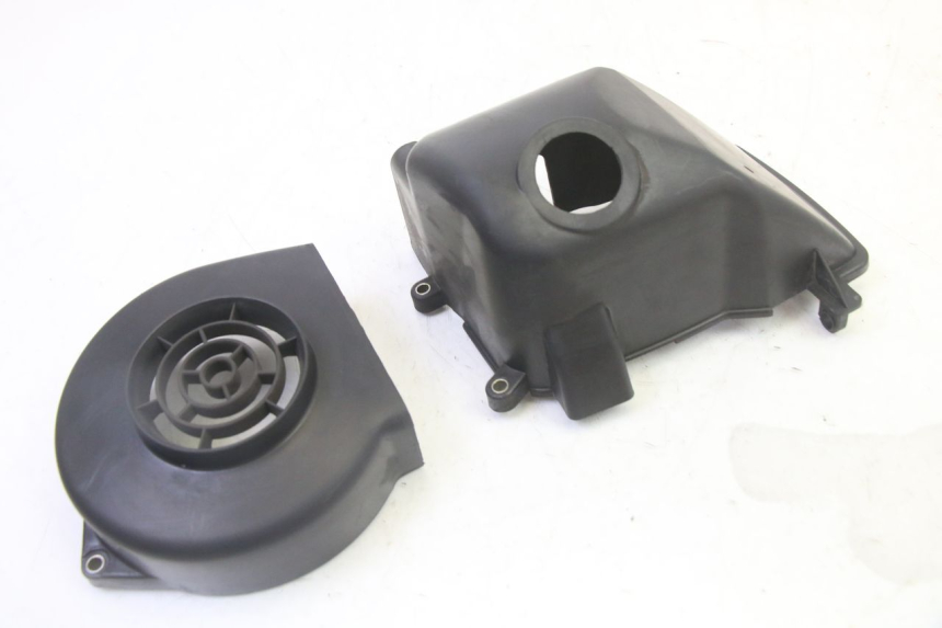 photo de COPERCHIO MOTORE PEUGEOT CITYSTAR 50 (2013 - 2017) - Zoom sullo stato d'uso