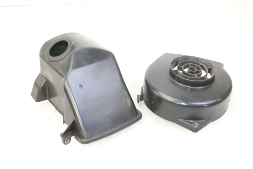 photo de COPERCHIO MOTORE PEUGEOT CITYSTAR 50 (2013 - 2017) - Primo piano tecnico