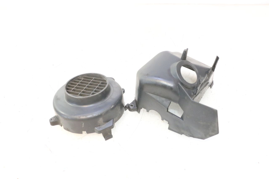 photo de COPERCHIO MOTORE  PEUGEOT ELYSTAR 50 (2002 - 2014) - Primo piano tecnico