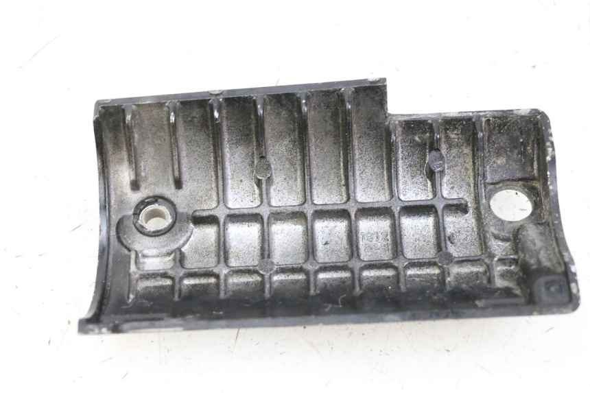 photo de PROTEZIONE MOTORE KAWASAKI ZR7 ZR-7 S 750 (1999 - 2004) - Zoom sullo stato d'uso