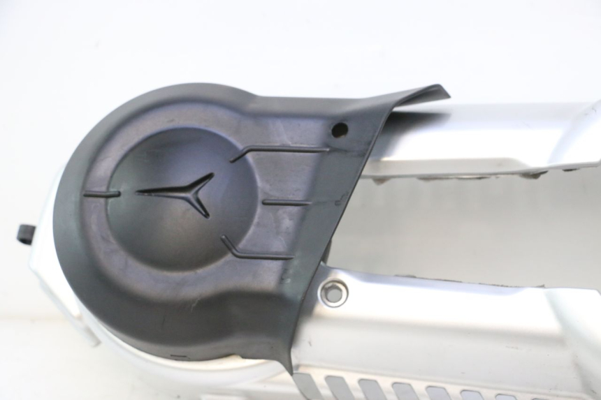 photo de PROTEZIONE MOTORE PIAGGIO MP3 LT 400 (2007 - 2012) - Marcature e riferimenti originali