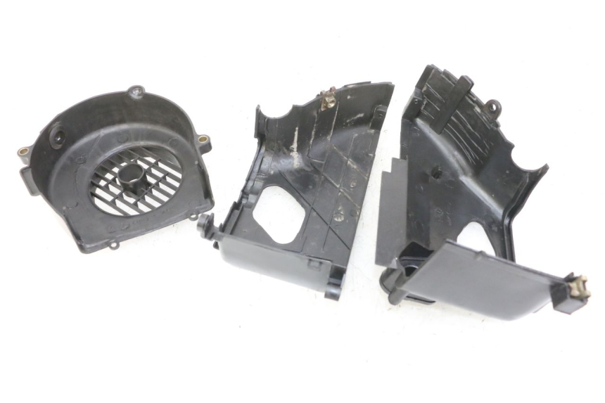 photo de PROTEZIONE MOTORE PEUGEOT KISBEE 4T 50 (2010 - 2017) - Altra angolazione