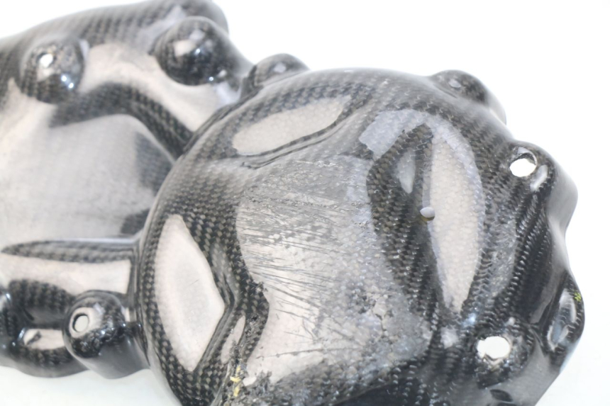 photo de COPERCHIO MOTORE  BMW S RR ABS S1000RR 1000 (2009 - 2011) - Dettagli dei punti di fissaggio