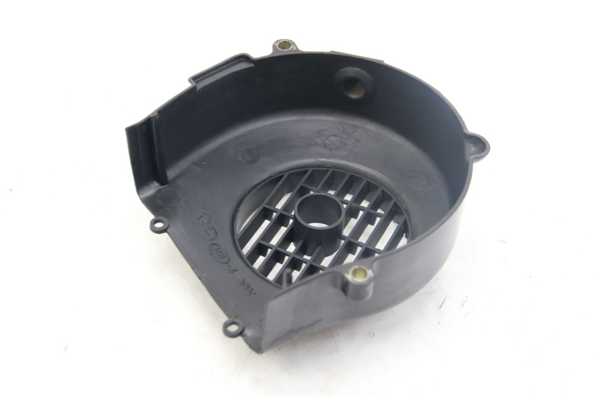 photo de PROTEZIONE MOTORE PEUGEOT V-CLIC VCLIC 50 (2007 - 2013) - Caratteristiche distintive